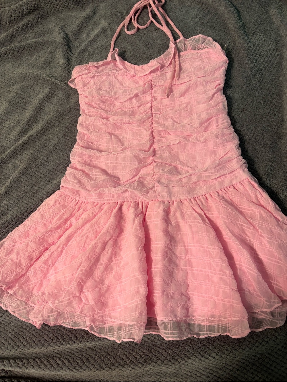 Woman Pink Ruffle Halter Dress - Picture 3 of 7